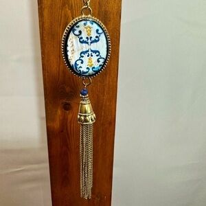 Ruby Rd Gold Tone Long Necklace Chain With Pendant Tassel Locket 24 inches Boho